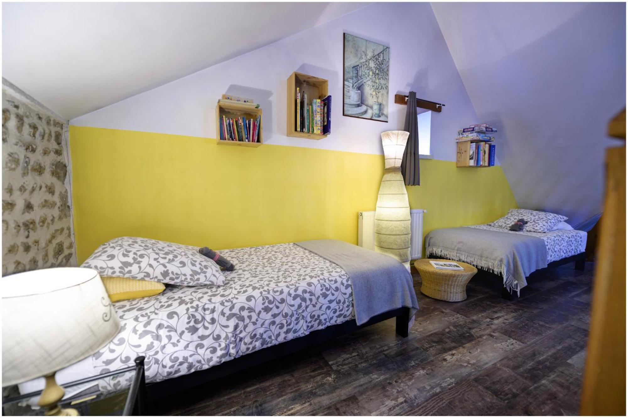 Les 2 Gites Des Chambres De Capucine Carcagny 객실 사진